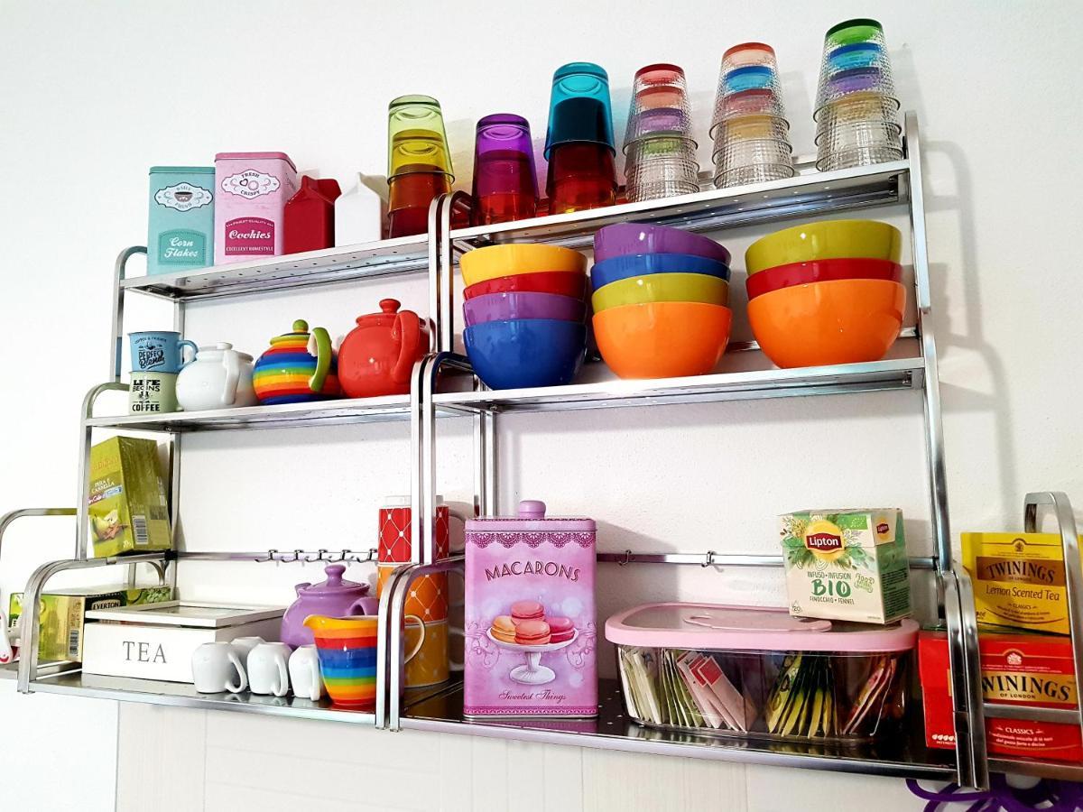 B&B L'Arcobaleno พูลา ภายนอก รูปภาพ