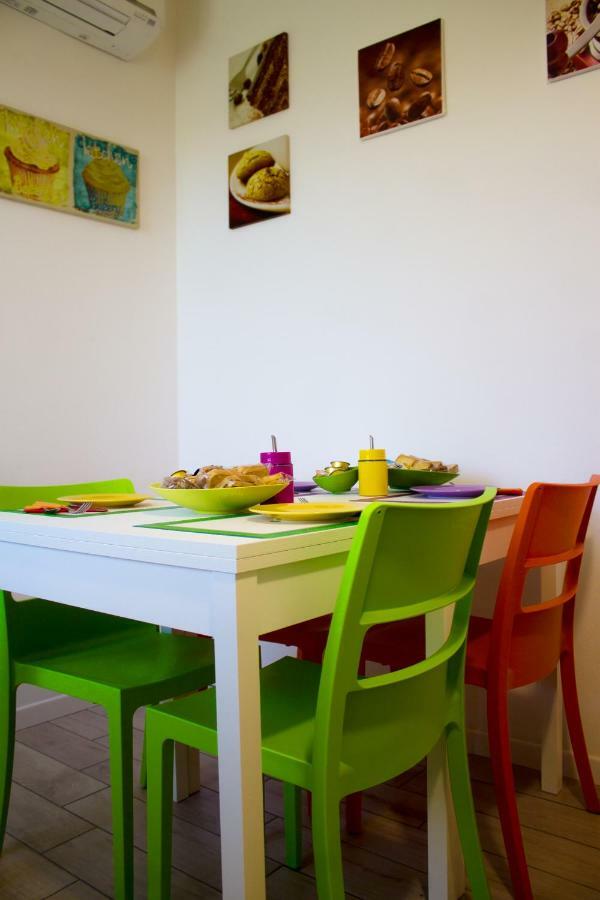 B&B L'Arcobaleno พูลา ภายนอก รูปภาพ
